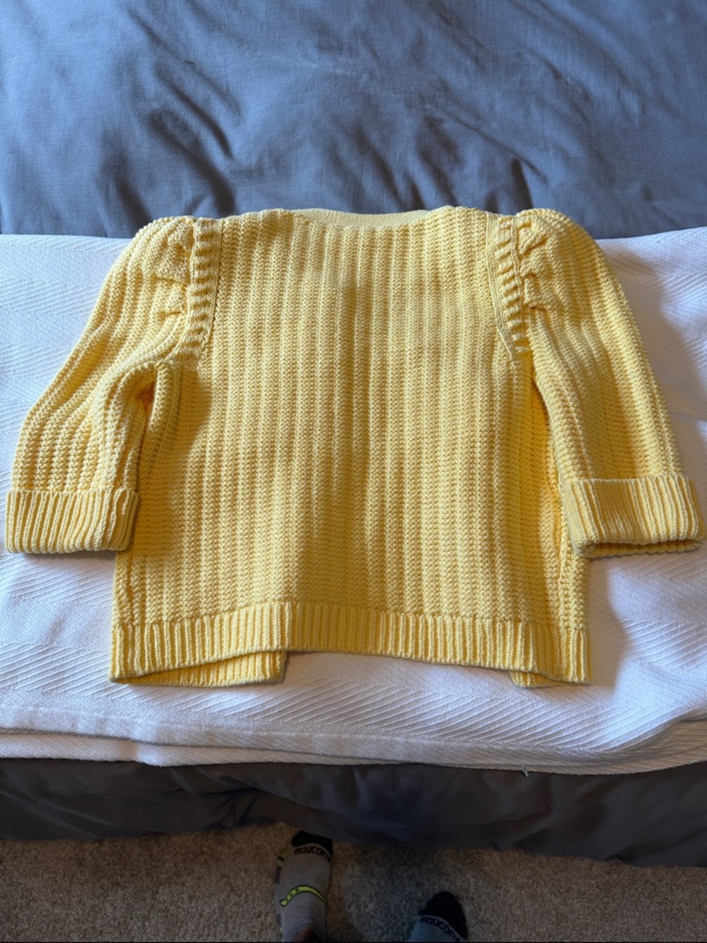 L'AGENCE Delilah Cropped Textured Cardigan in Pale Yellow. Size Small - Picture 4 of 4